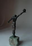 Winning move by Janis Ridley, Sculpture, Bronze